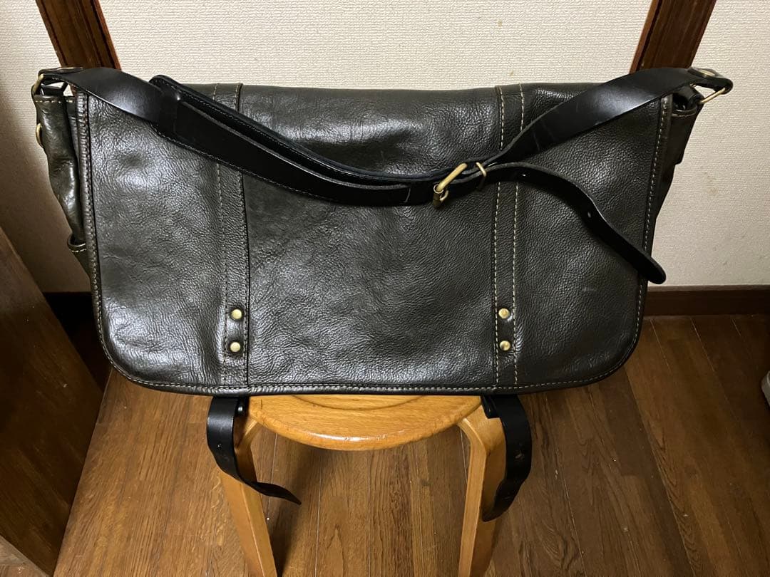 ヘルツ　メッセンジャーバッグ　ショルダーバッグ　herz CM-100 Ｌ