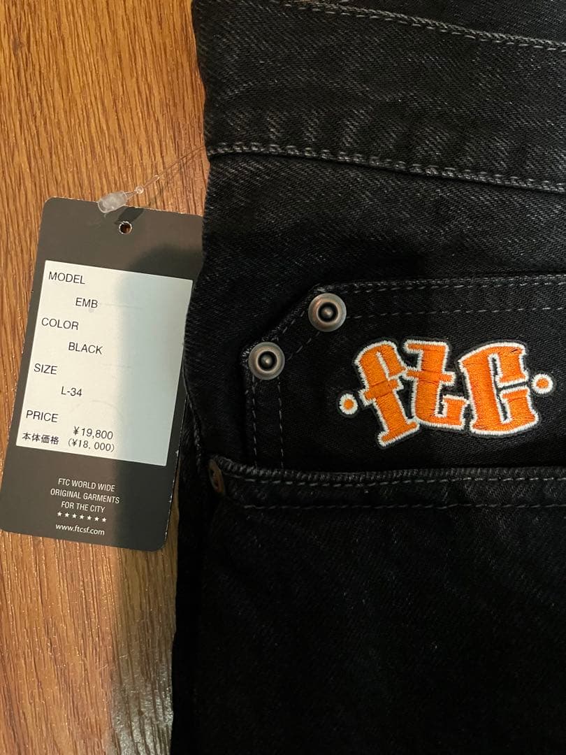 FTC EMB ブラックデニム L-34