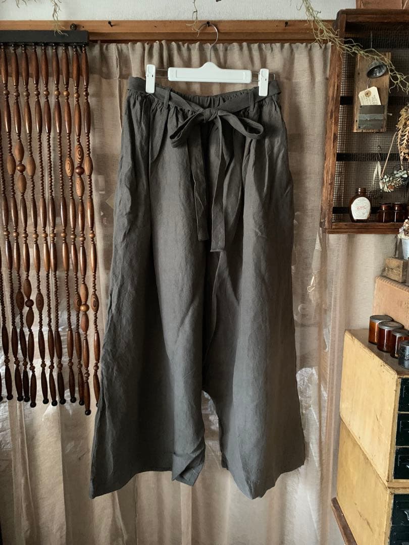 ⑦ イチ アンティークス 琴平炊きリネン サルエルパンツ チャコールグレー