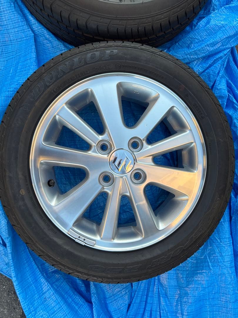 現行エブリィワゴン14インチ純正アルミホイール&タイヤ300ｋｍ走行