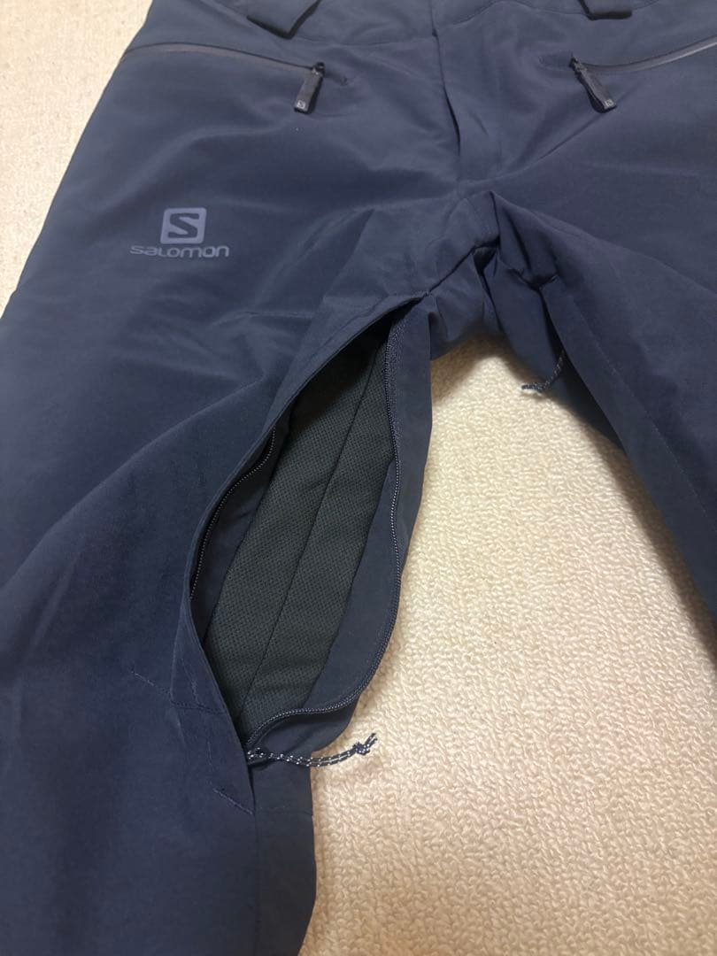お値下げ【美品】Salomon スキー　スノボ　パンツ　ネイビー