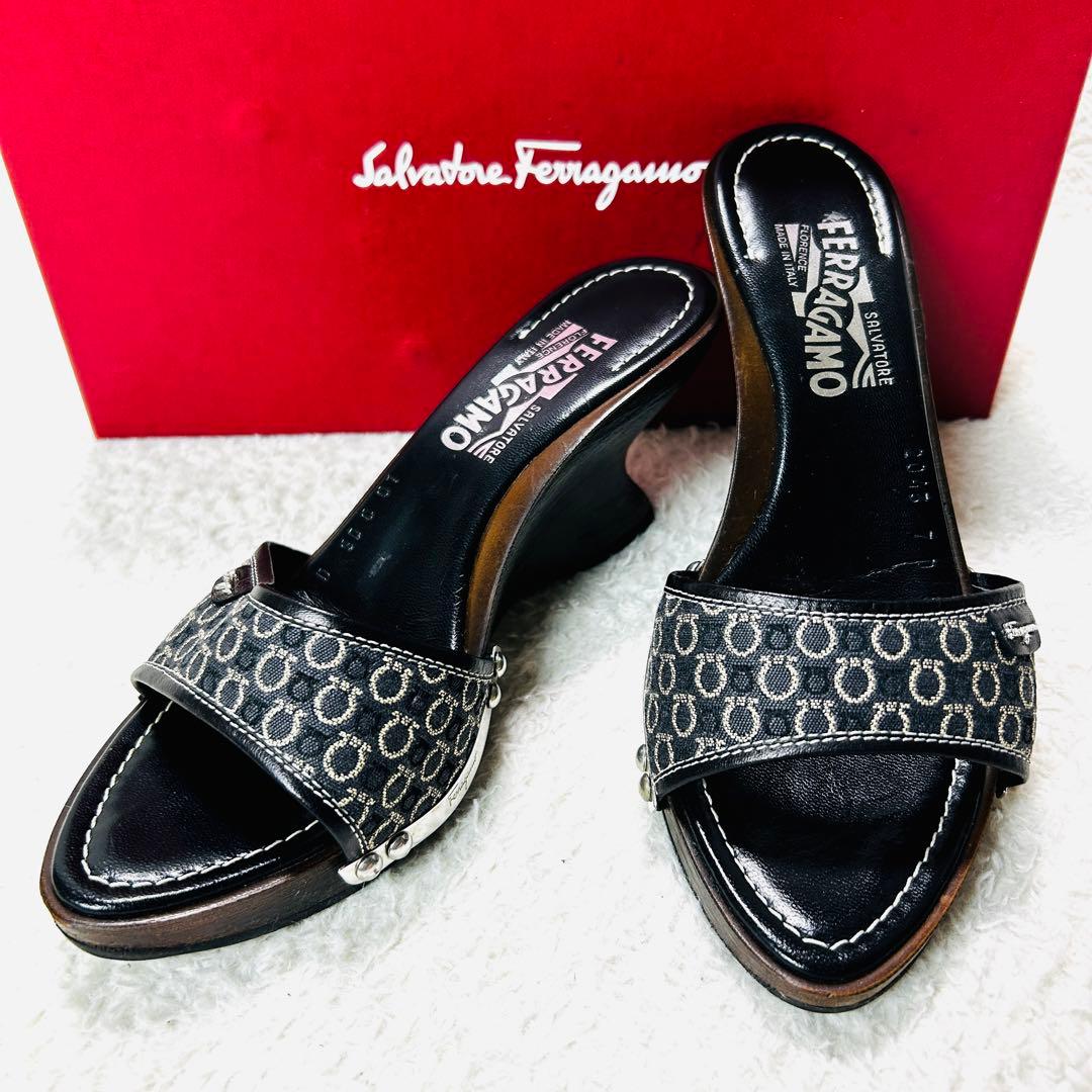 【美品✨箱付】フェラガモ ナッパレザー ミュール サンダル ガンチーニ 7D