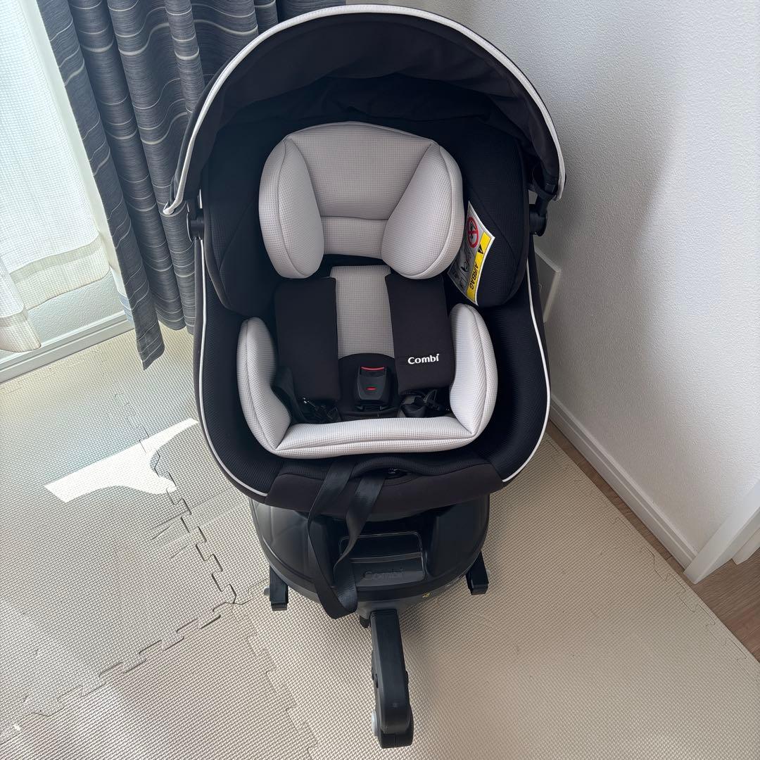 コンビチャイルドシート　クルムーヴ スマート ISOFIX エッグショック