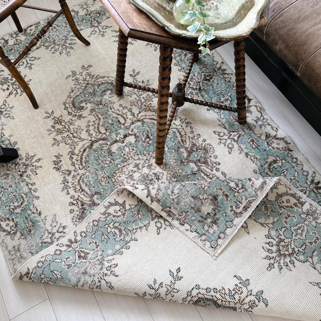 トルコ ヴィンテージラグ A121 定番 クリーム ターコイズブルー メダリオン