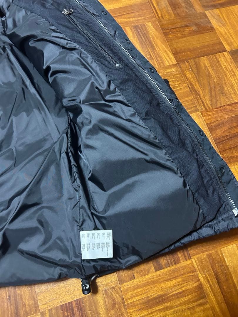 【90s当時物 ティンバーランド】サイズM刺繍ロゴダウンジャケット黒