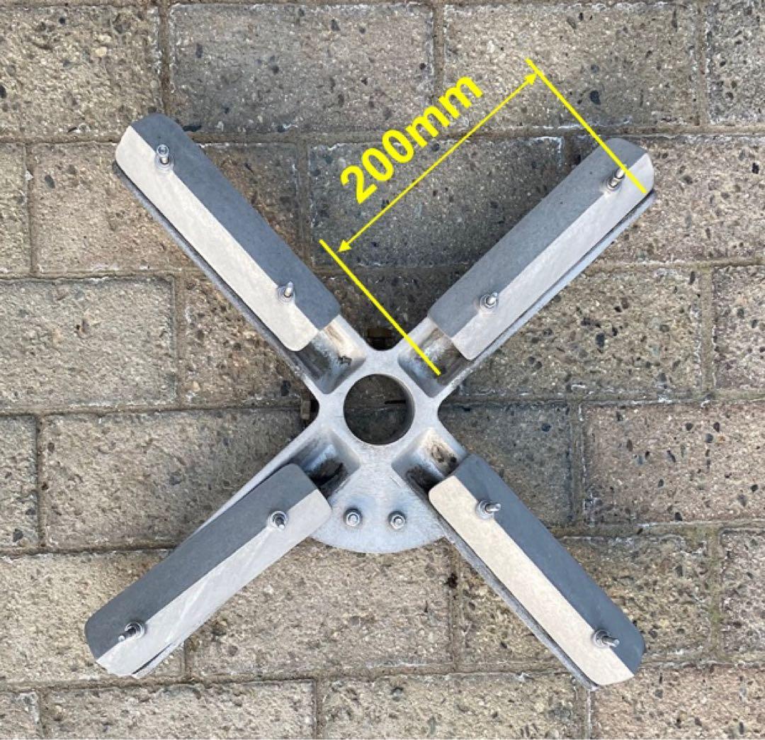 HFアンテナ_キュビカルクワッド用 Xマウント 2台