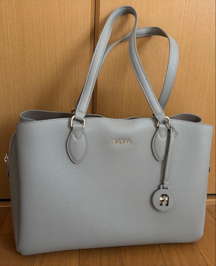 FURLA トートバッグ グレー 美品 A4収納可