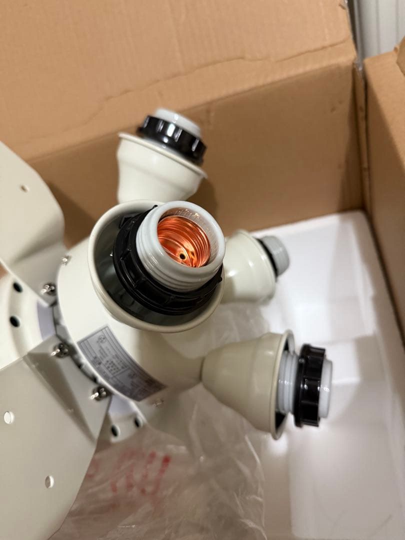 LOWYA ローヤ　シーリングファンライト　Lasvolta 4L