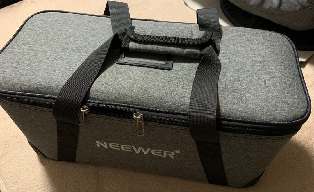 キャリングバッグ