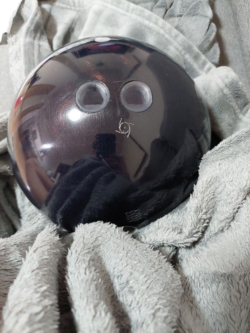 ボウリングボールフィジックスブラックアウト