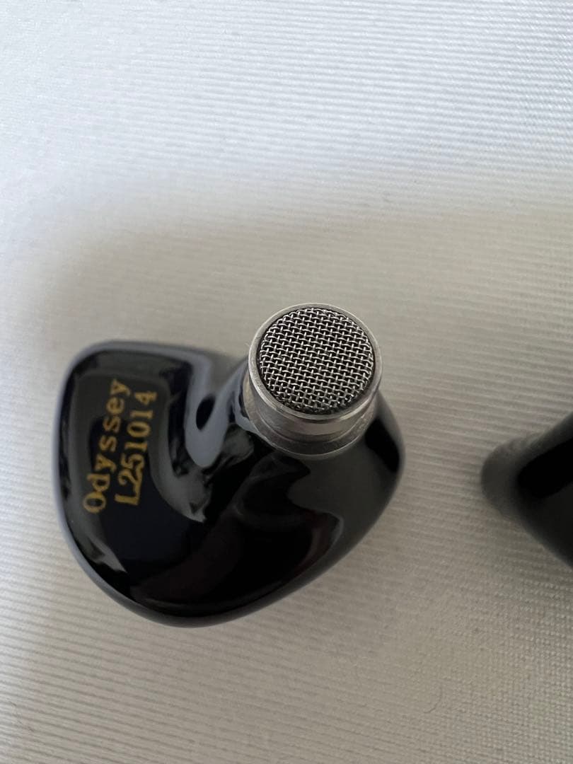 イヤホン ZIIGAAT ODYSSEY 1DD+3BA