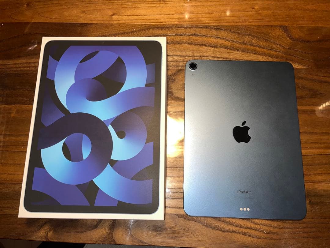 Apple iPad Air 第五世代　64GB ブルー　Wi-Fiモデル