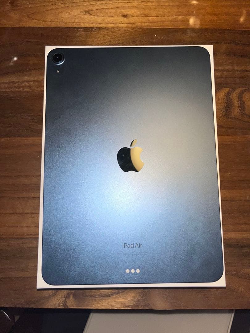 Apple iPad Air 第五世代　64GB ブルー　Wi-Fiモデル