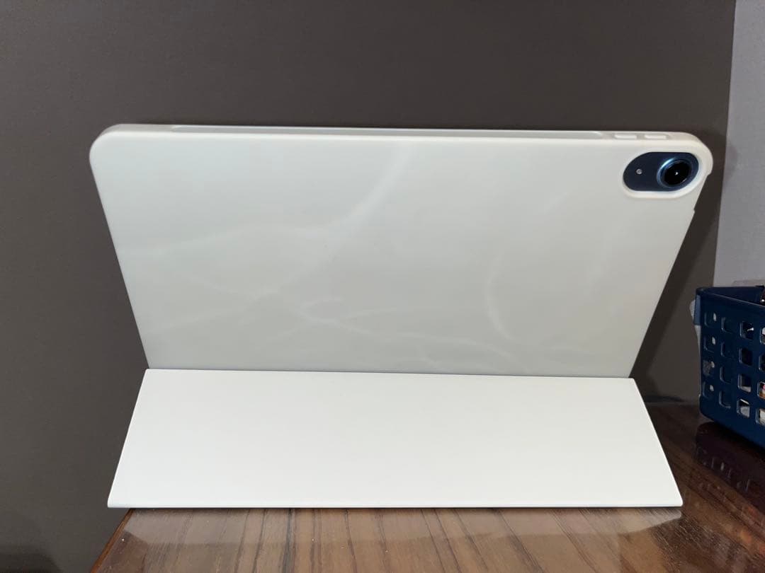 Apple iPad Air 第五世代　64GB ブルー　Wi-Fiモデル