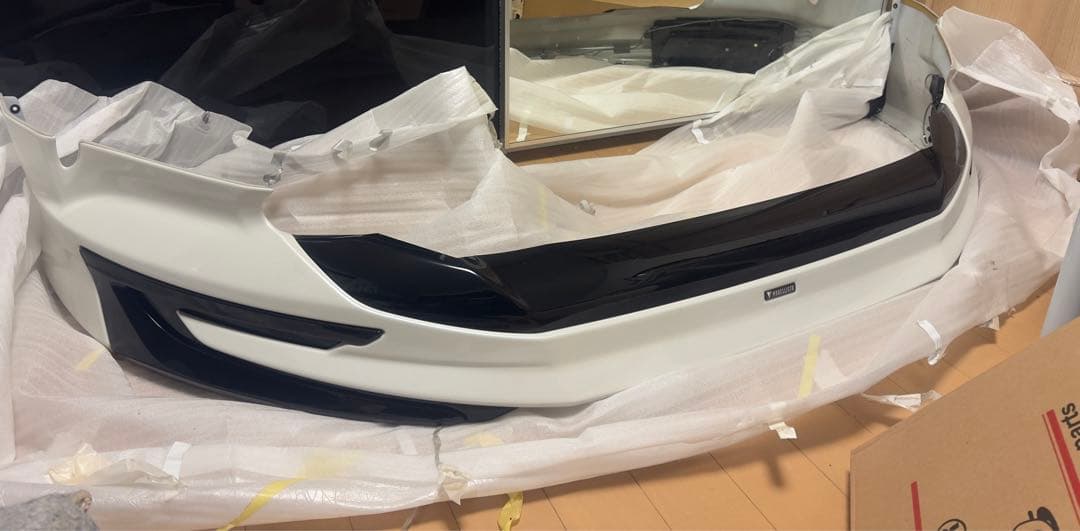 ハリアー60系後期モデリスタ内藤