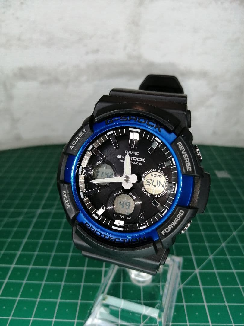 カシオ　G-shock wGAW-100B 洗浄済み　美品