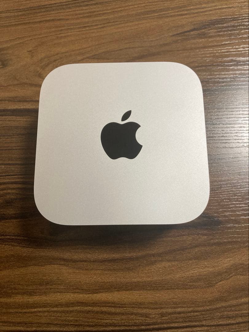 mac mini m4（16GB）＋バッグとドッグ