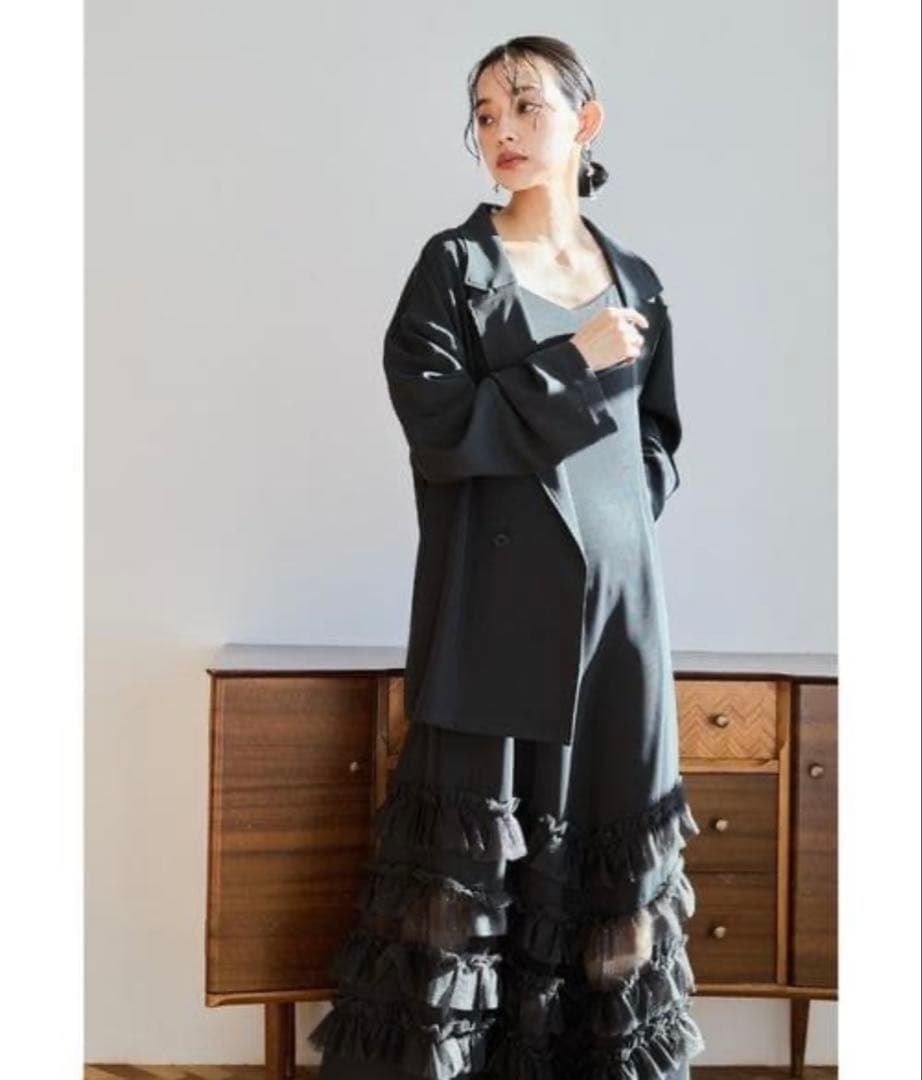 期間限定。１万円引！美品 niana トランスペアレントヘムセットアップドレス