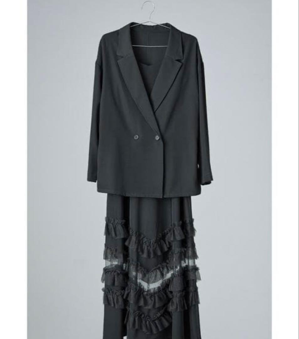 期間限定。１万円引！美品 niana トランスペアレントヘムセットアップドレス