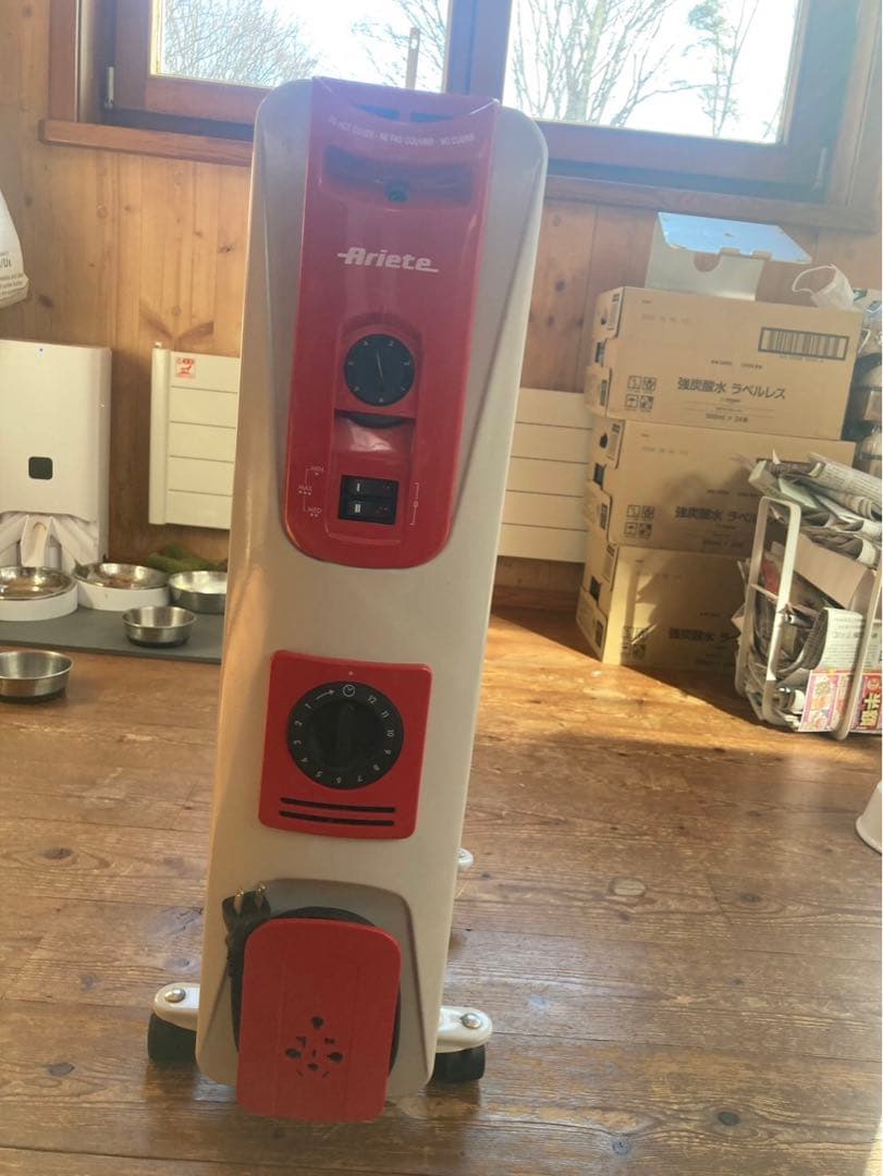 Ariete オイルヒーター 1200W キャスター付き 静音 暖房