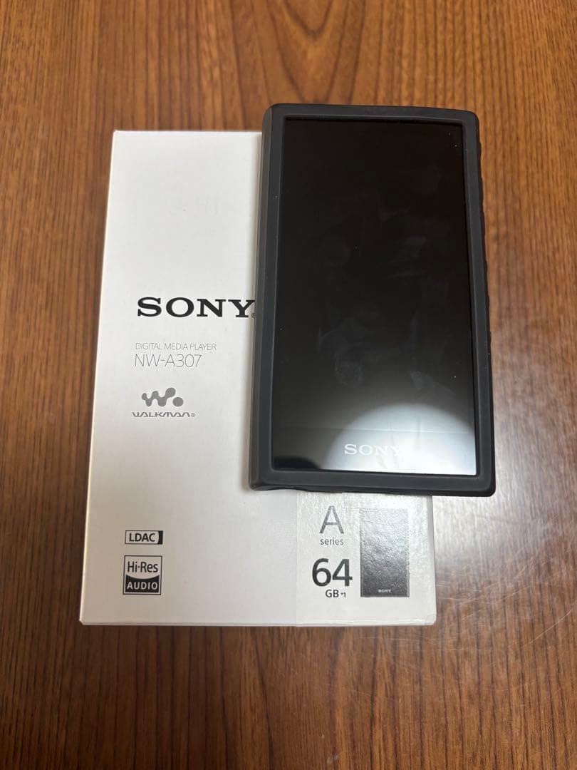 SONY NW-A307 64GB ブラック　ウォークマン　シリコンケース付き