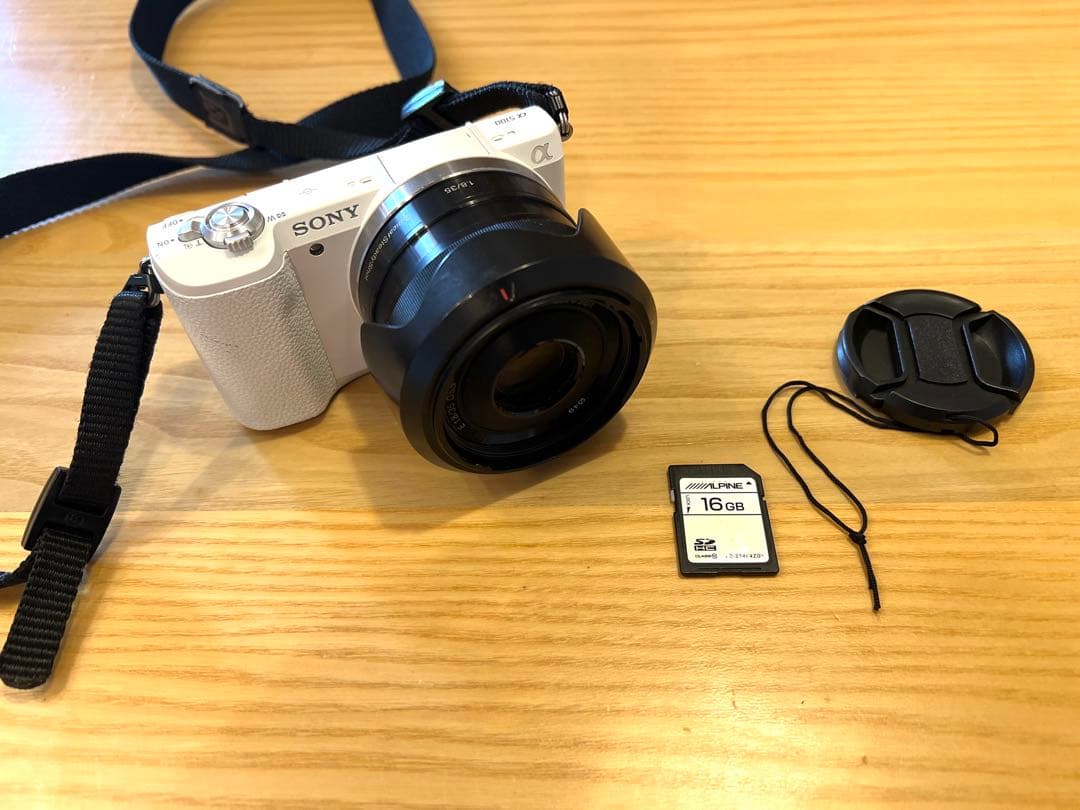 ※セット売※ミラーレス一眼 α5100 ➕E35mm F1.8 SEL35F18