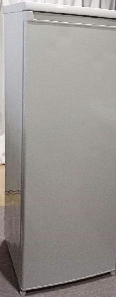 シャープ　SHARP FJ-HS17X 冷凍庫　6段式　ホワイト　送料込