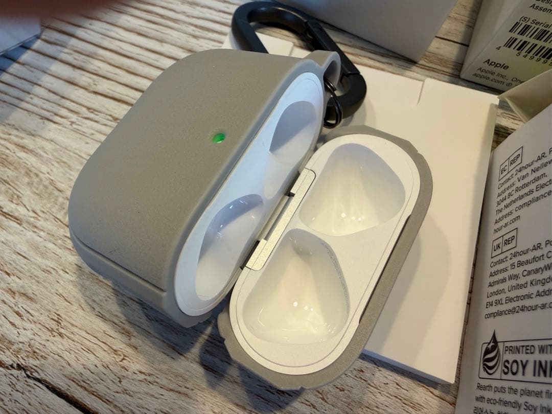 3回使用美品Apple AirPods 4ノイキャン無し