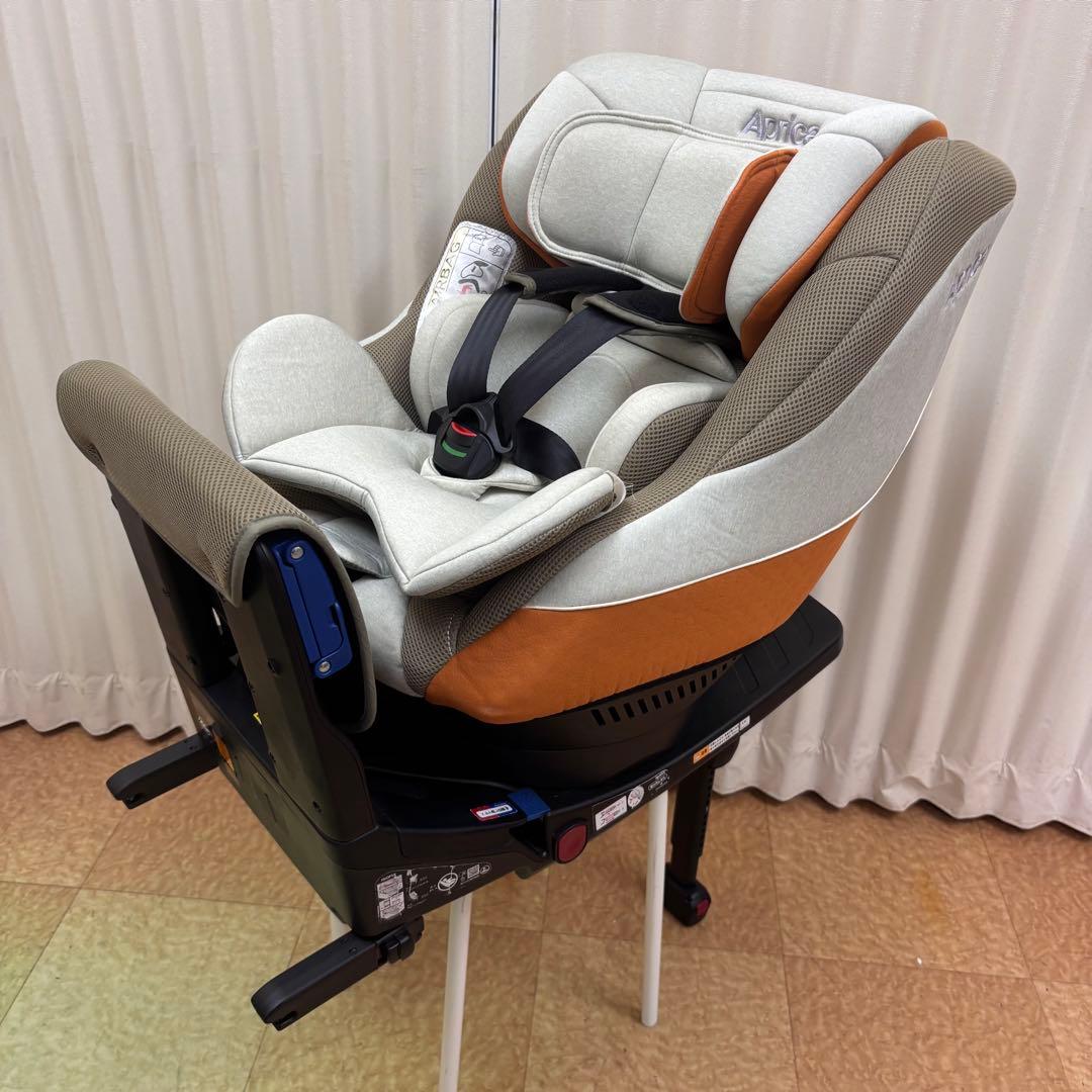 クリーニング済　☆美品☆　新生児　アップリカ　クルリラ　ISOFIX　テラコッタ