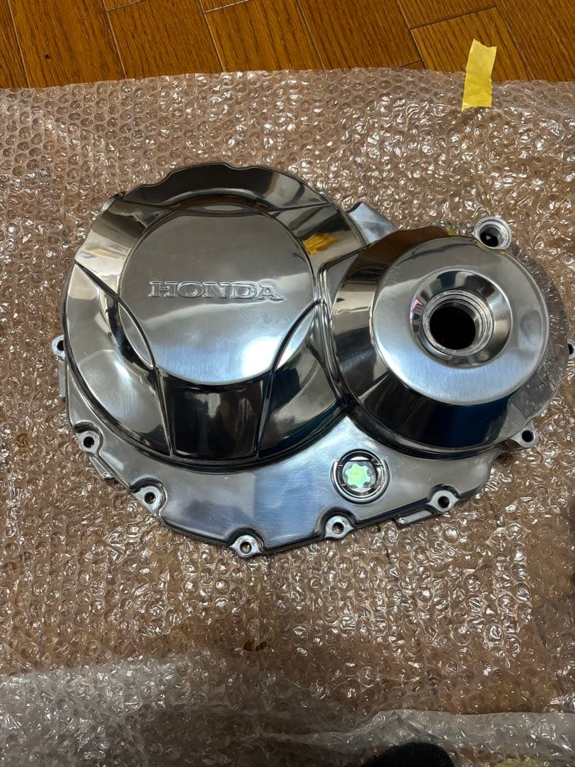 cb400sf nc31 nc42用　クラッチカバー
