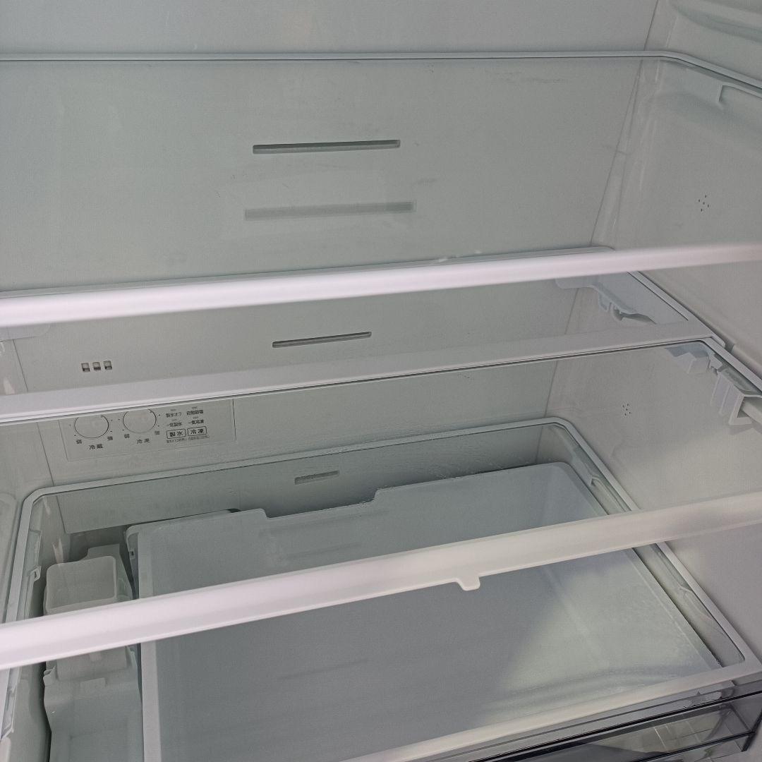 m122401fk 東芝 冷蔵庫 326L GR-U33SC 3ドア 右開き