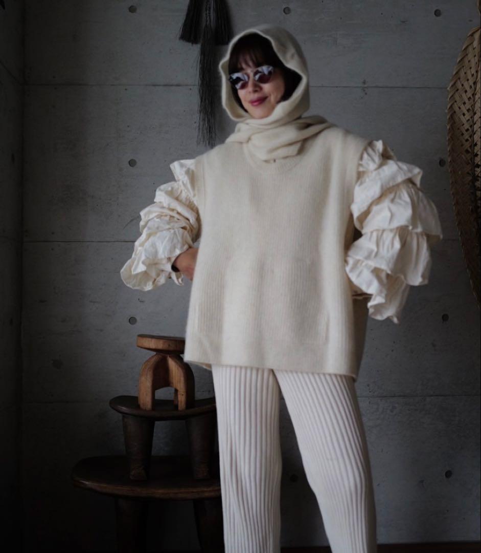 美品　dept デプト　ヤクニットベスト　eri yak