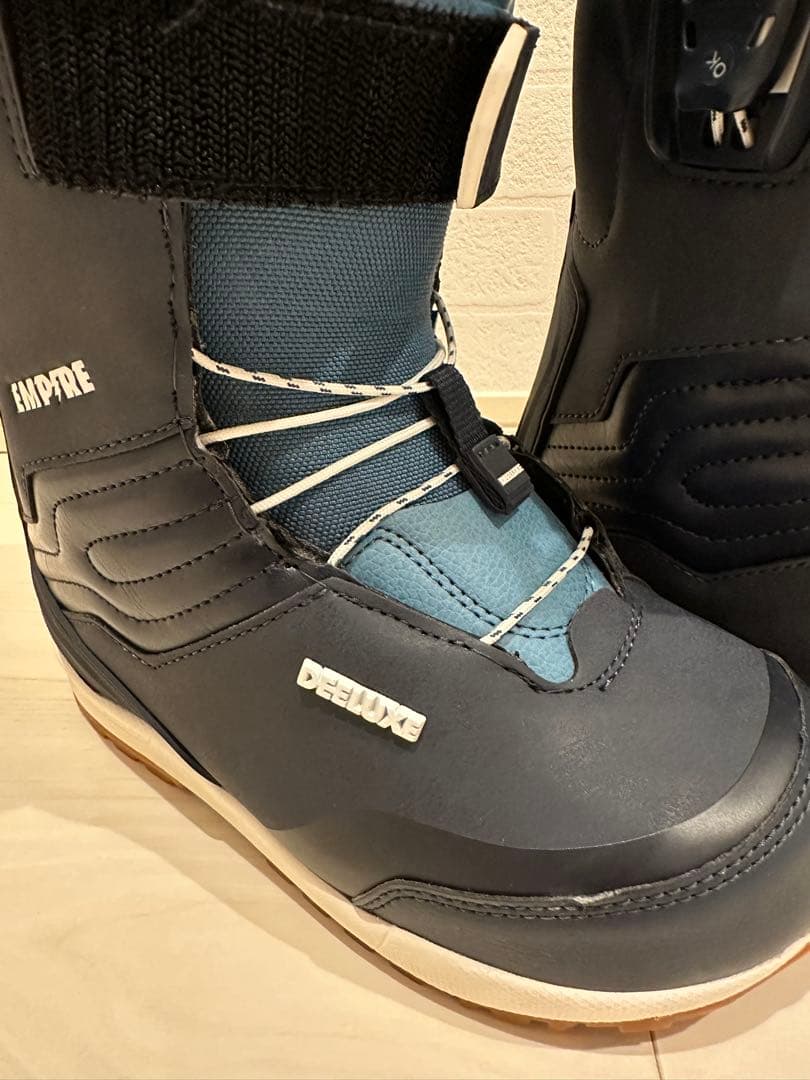 キティー★DEELUXE EMPIRE 女性用スノーボードブーツ