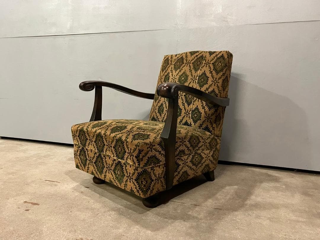 『KOBE FURNITURE』神戸洋家具 アームチェア 肘掛けチェア