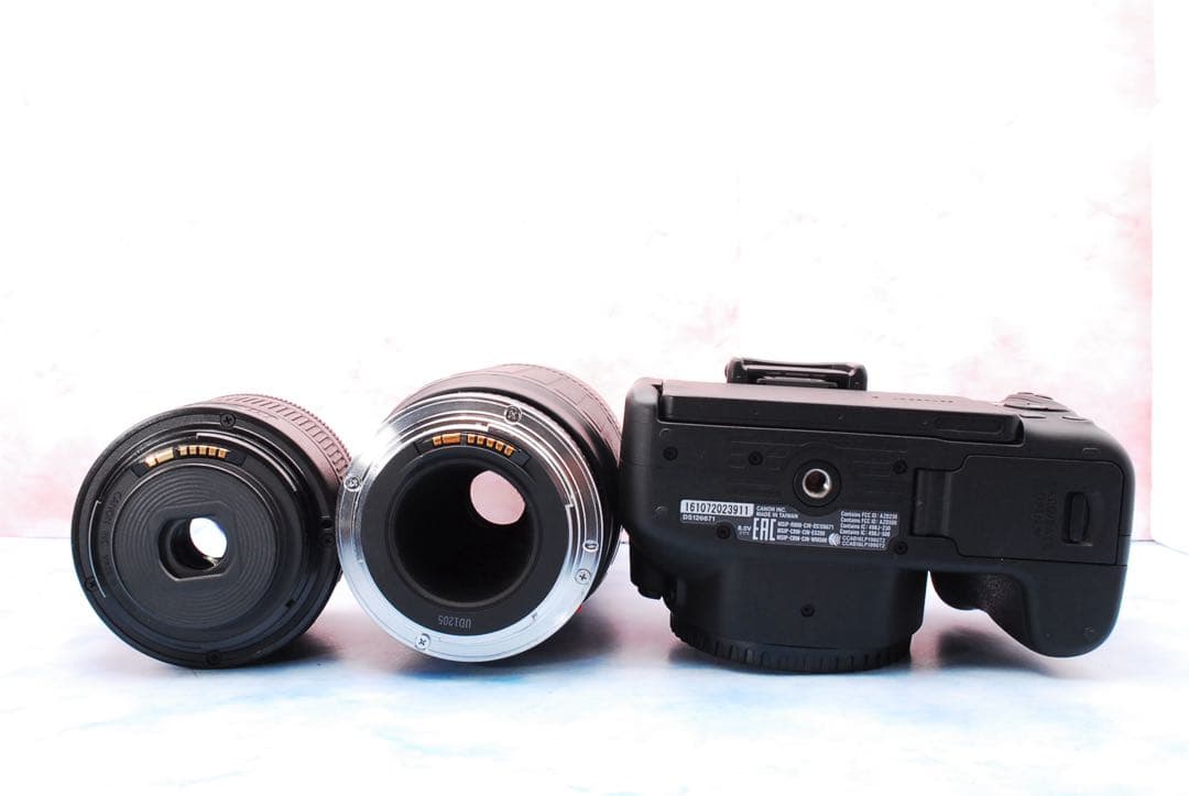 Canon kiss X9☆高性能STM＆超望遠☆Wi-Fi☆一眼レフカメラ