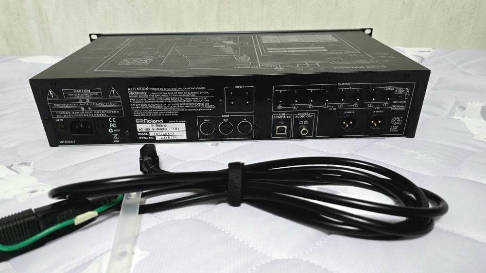 Roland INTEGRA-7 音源モジュール