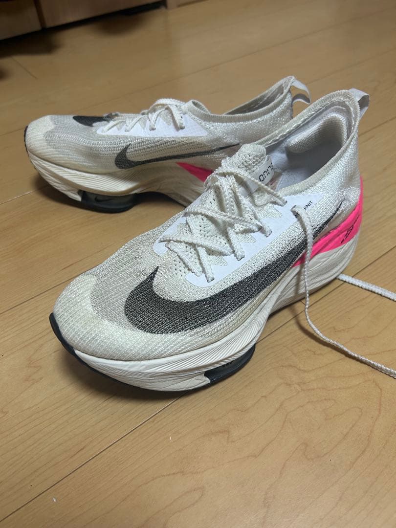 ナイキ　アルファフライ 26.5