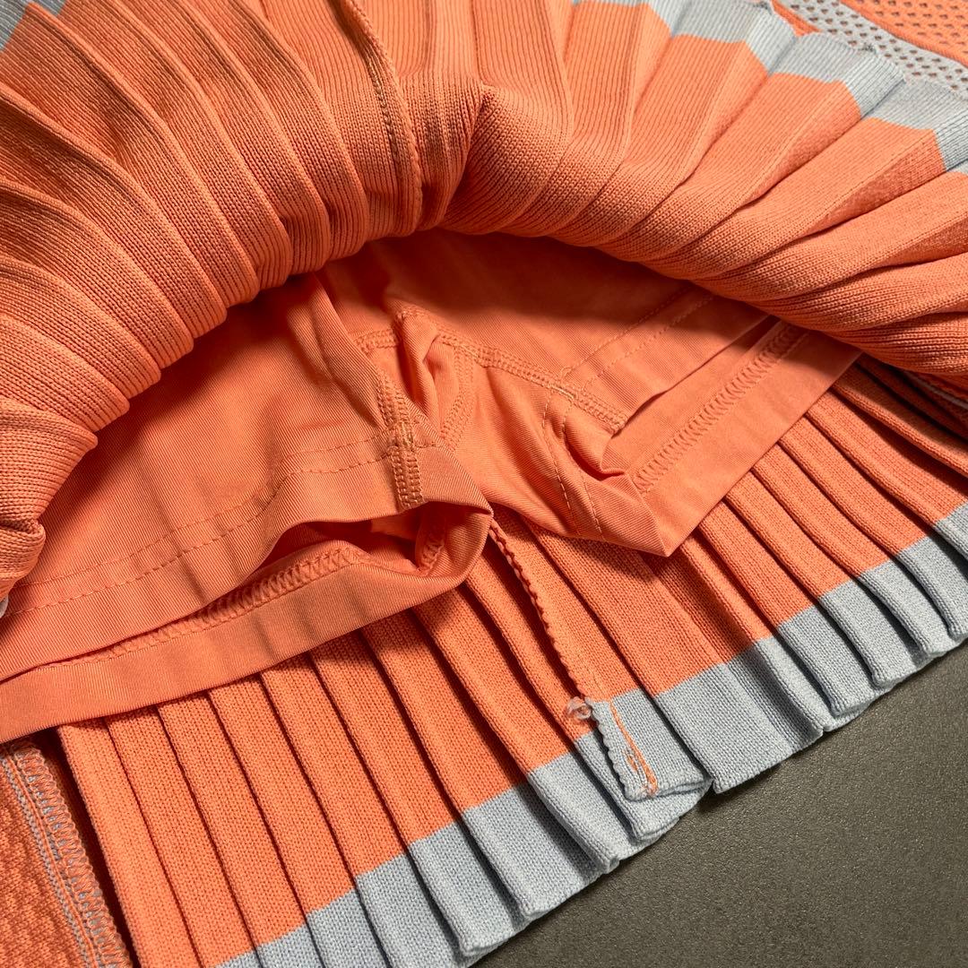 新品タグ付　L アディダスゴルフ　ニット&スカート　2点セット　ゴルフウェア