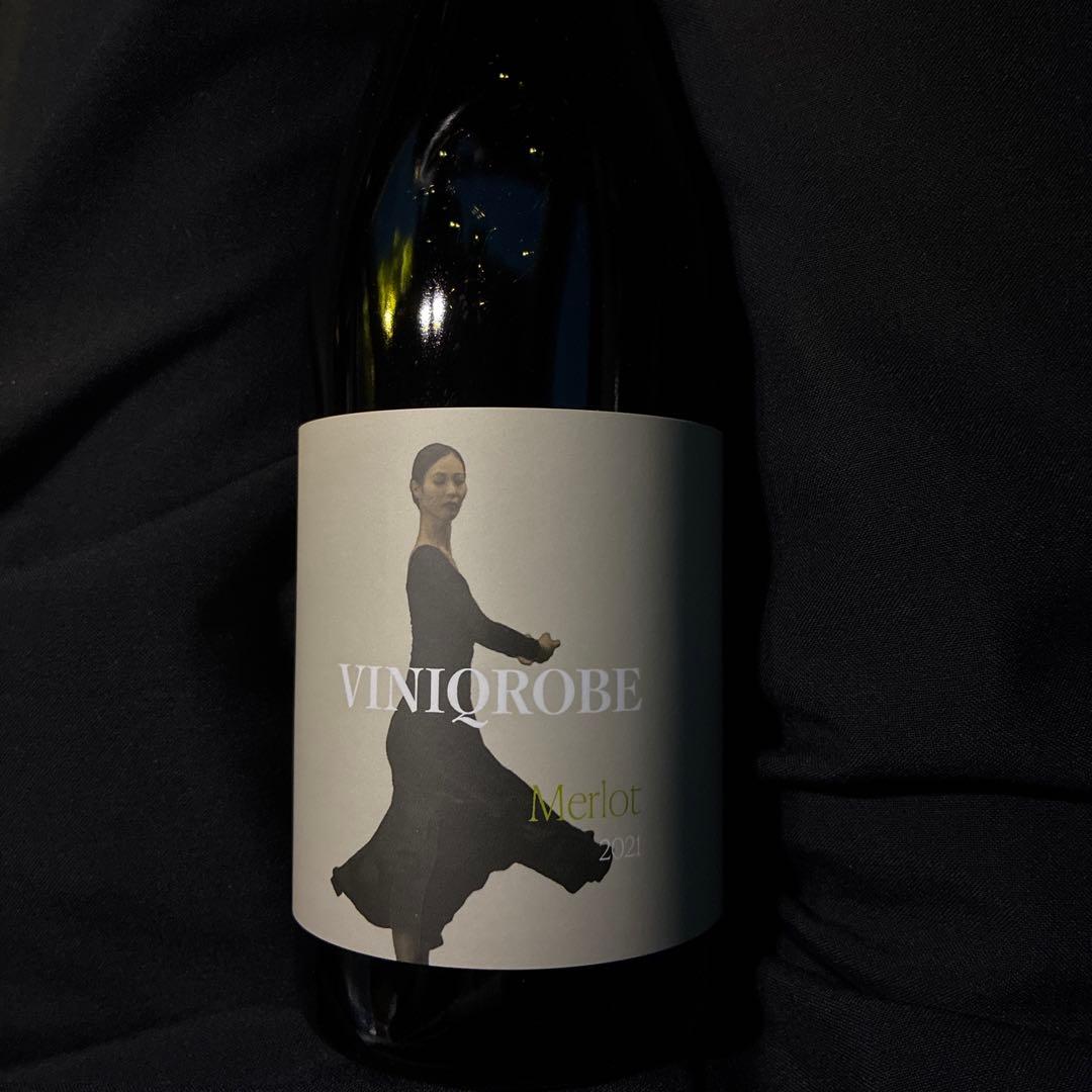 ワイン Viniqrobe Merlot 2021