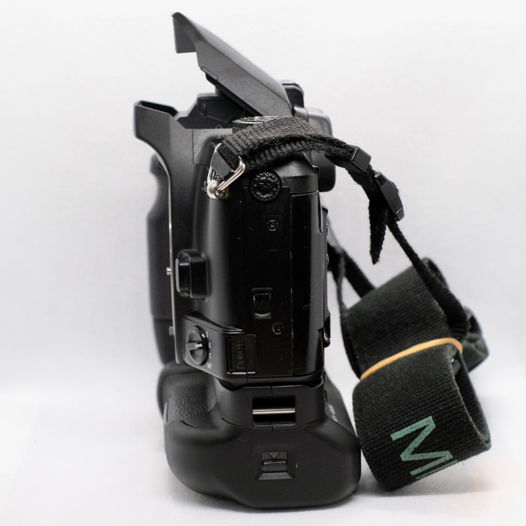 ❤️動作美品　MINOLTA ミノルタ α-7　レンズ・ VC-7 グリップ付き