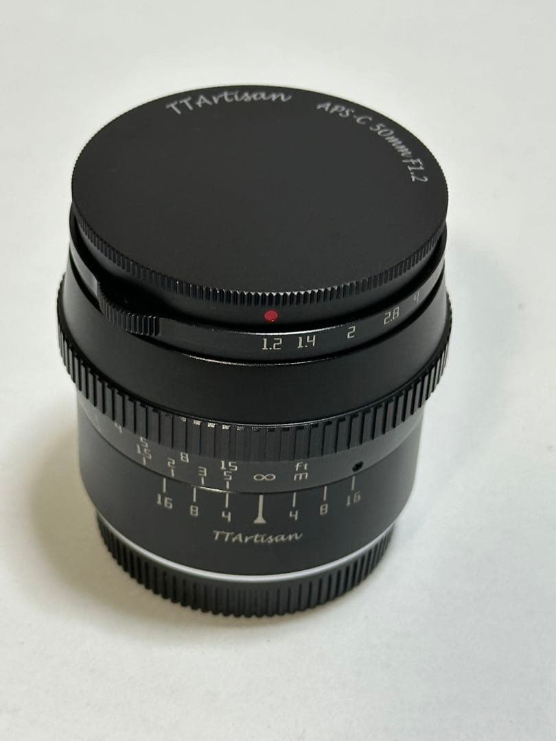 TTArtisan 50mm f/1.2 単焦点レンズ
