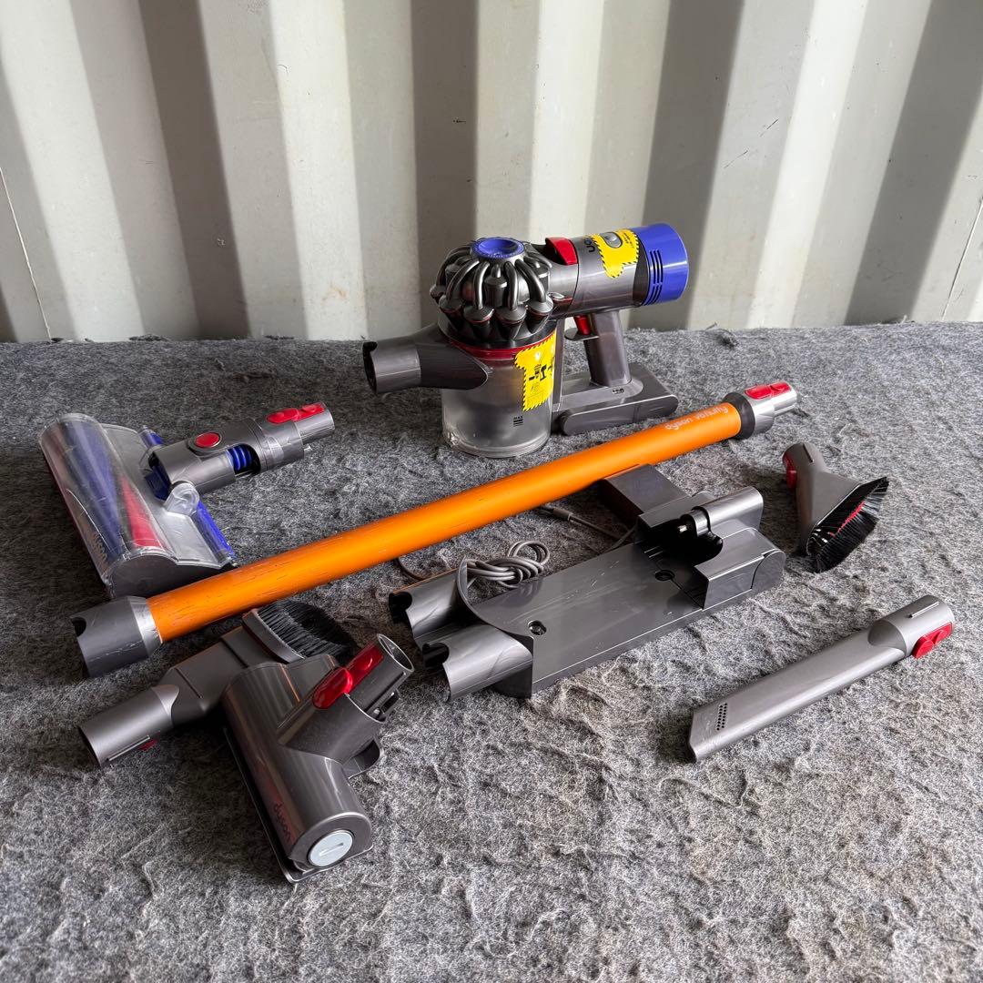 IJ66激安早い者勝ち✨ dysonダイソンコードレスクリーナー純正SV10