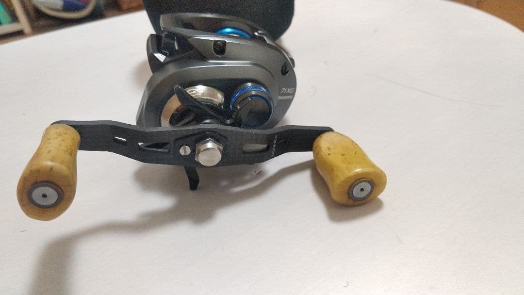 SLX DC ベイトリール 左ハンドル