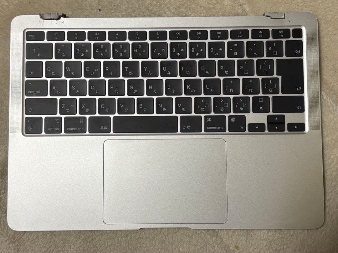 【ジャンク】MacBook Air A2337 16GB / 画面欠損 /DFU