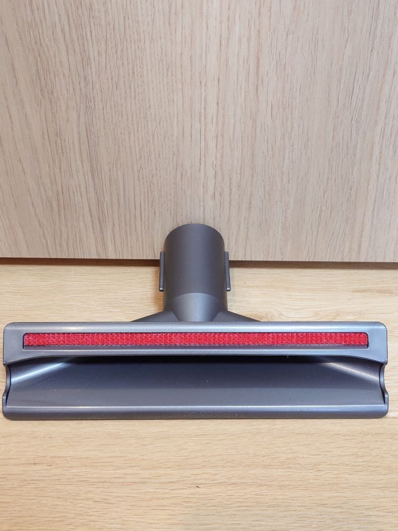 Dyson v8 slim fluffy スティッククリーナー コードレス掃除機