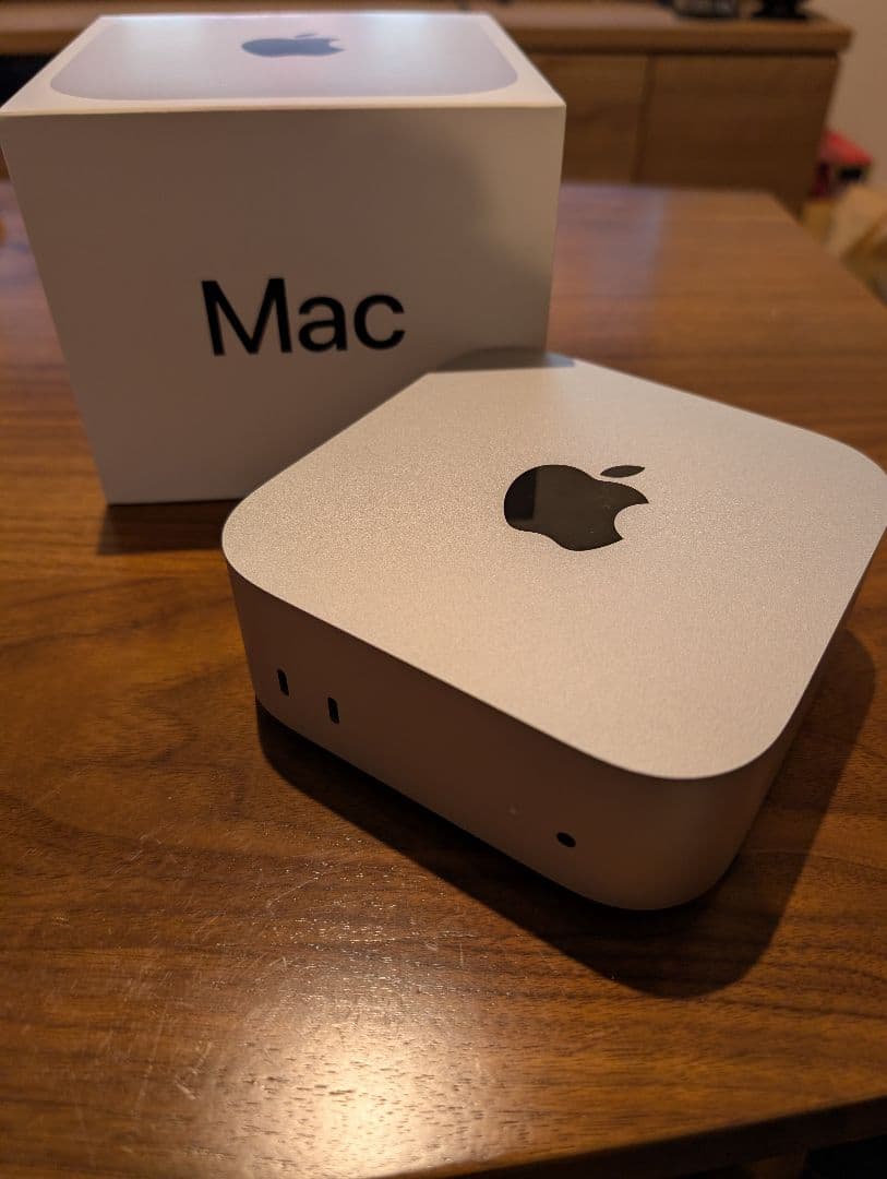 Mac mini Apple M4チップ 24GBメモリ 512GB