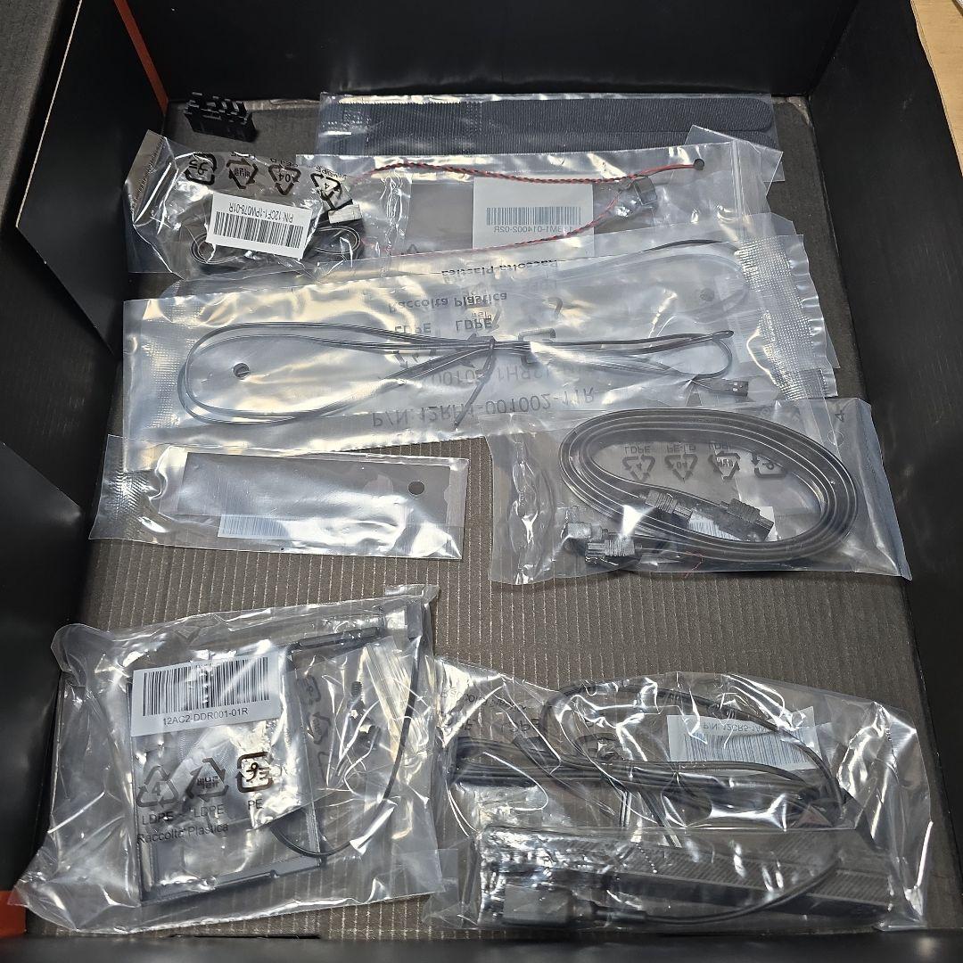 マザーボード AORUS X870E AORUSMASTER Rev:1.0