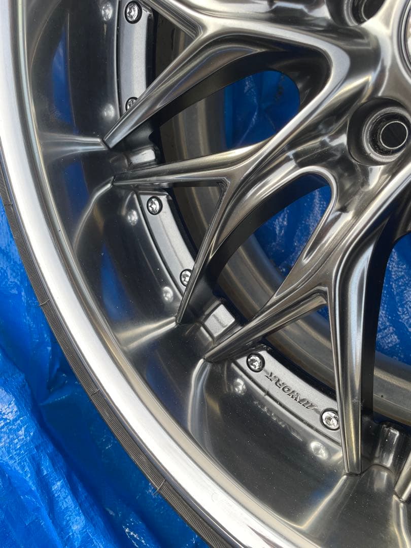 ワーク　シュヴァートクヴェル　メッシュ20インチタイヤ、ホイール一台分