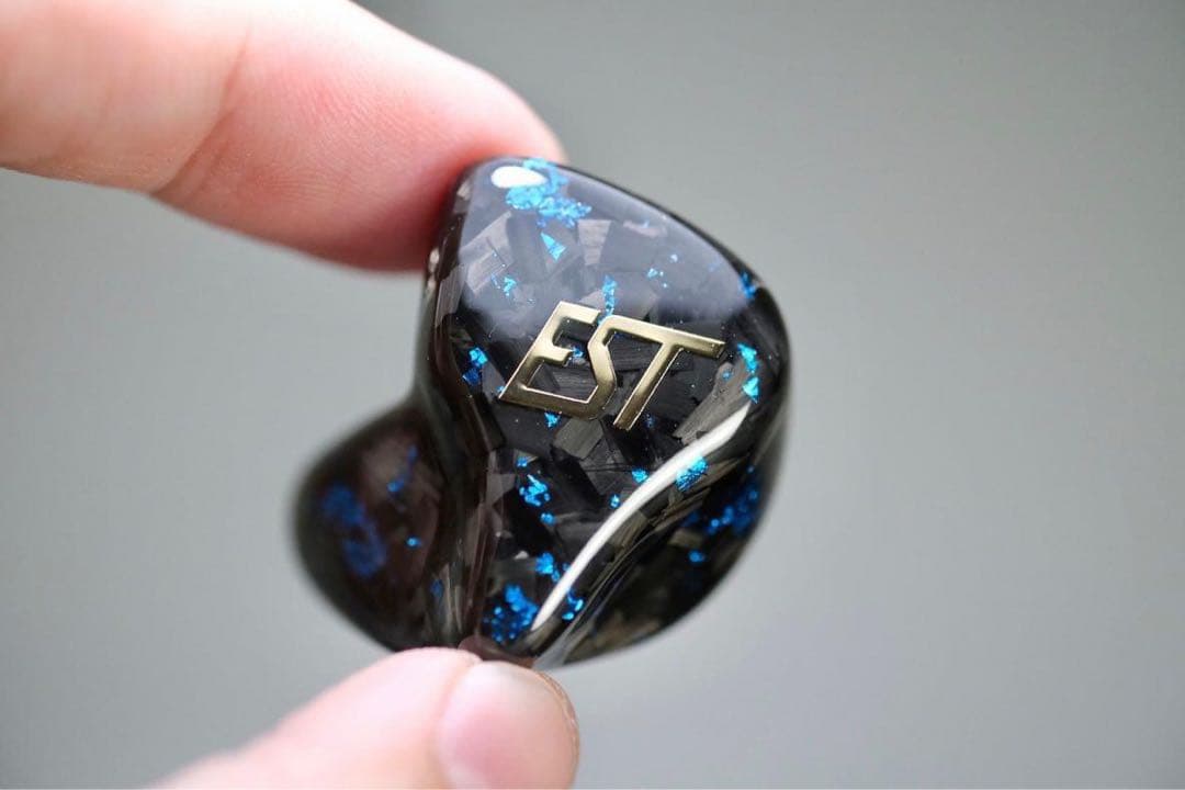 Avara EST-6 カスタムiem