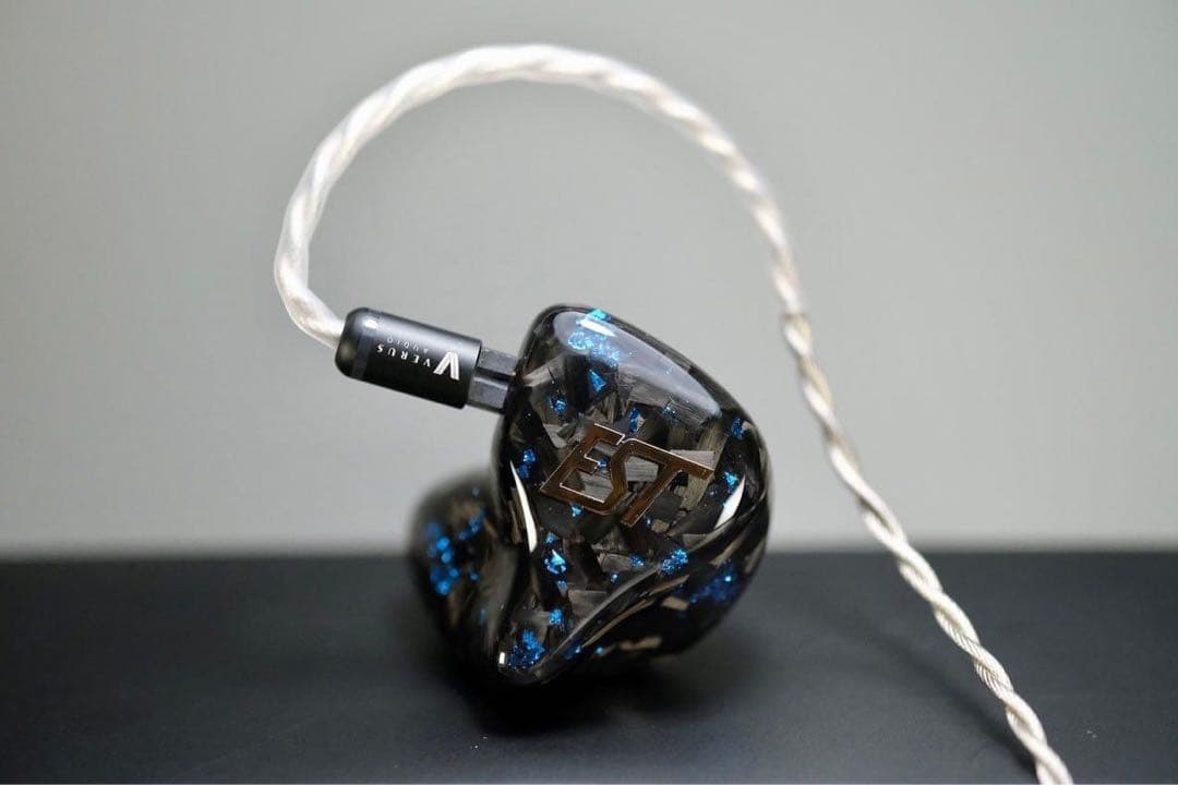 Avara EST-6 カスタムiem